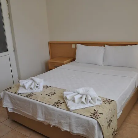 Ξενοδοχείο με διαμερίσματα Truva Apart 3*