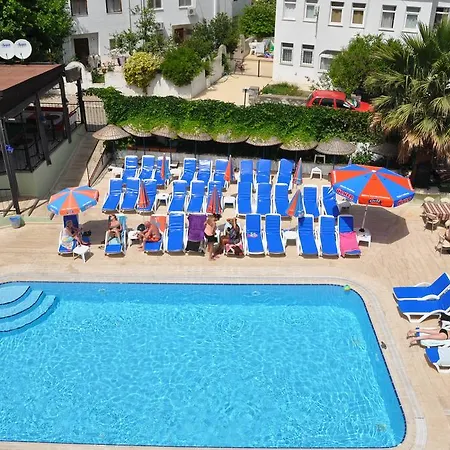 Ξενοδοχείο με διαμερίσματα Truva Apart İcmeler