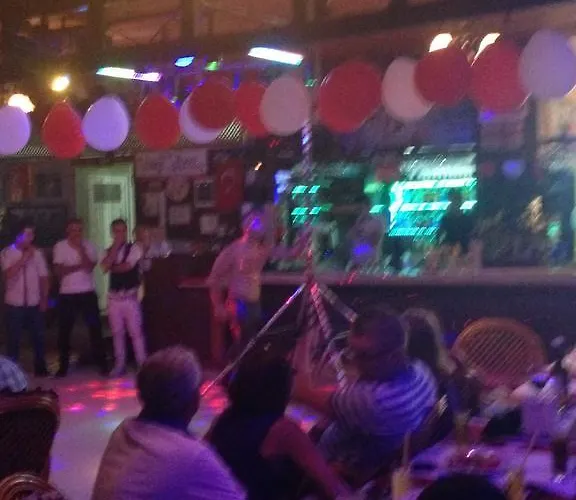 아파트호텔 Truva Apart 3*